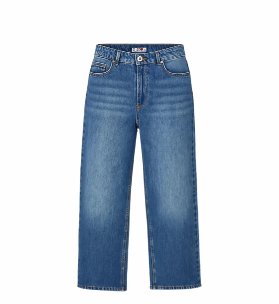 بنطلون جينز ستريت ليج بستايل عصري ومريح