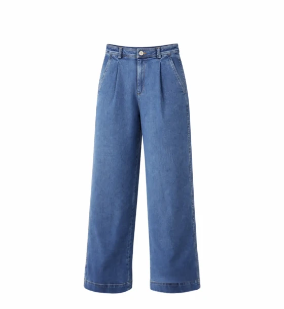 Wide-Leg Denim Pants with Modern Fit