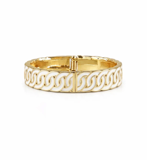 Interlocked Design Bracelet